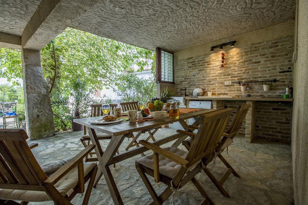Apartments Villa Kras Krk مالينسكا المظهر الخارجي الصورة